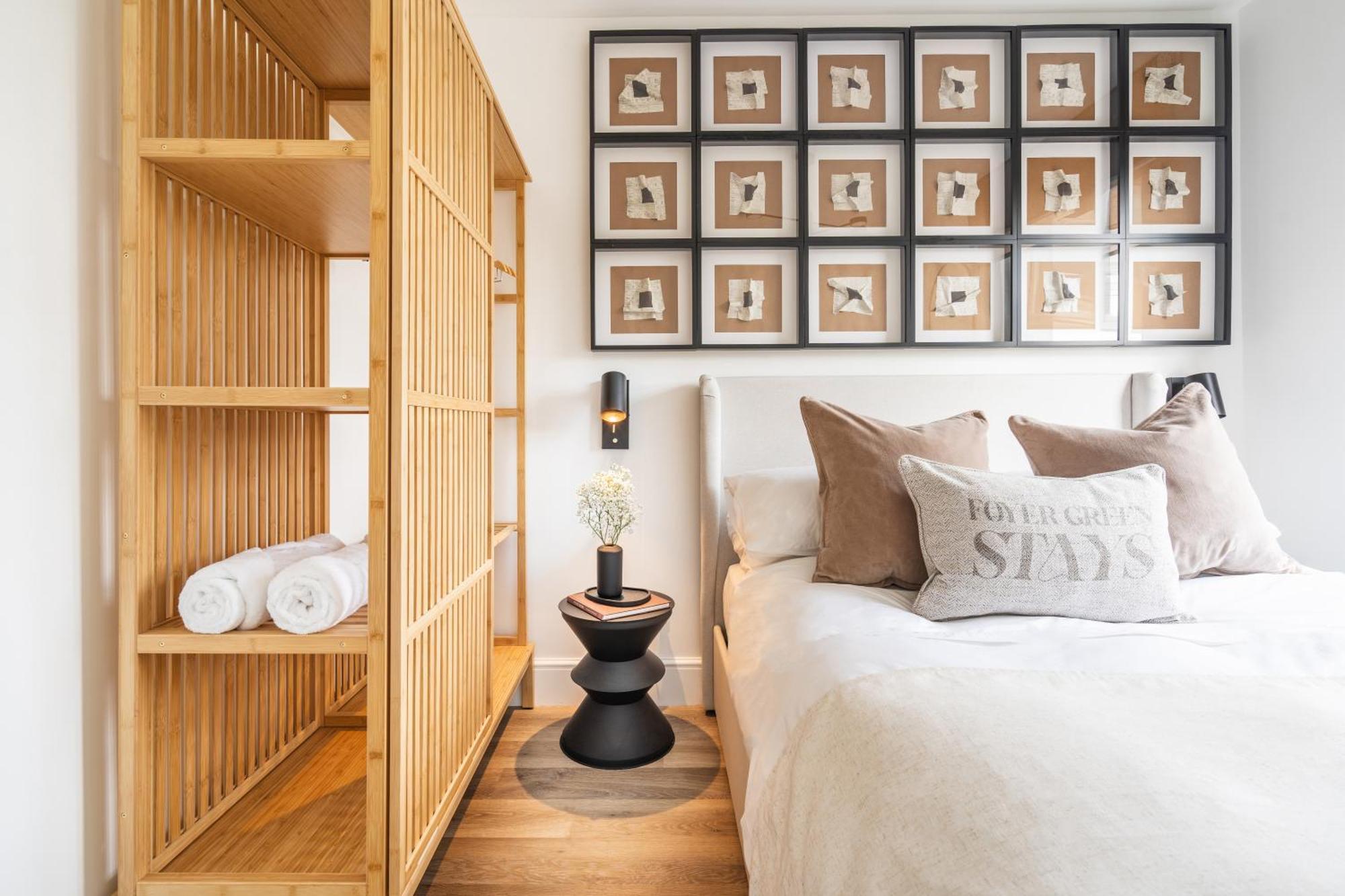 Newly Designed, 2Br Apt, 5Min From Northwood London Tube Station, Nato Hq, Ideal For Wembley, Warner Studio, Contractors Exteriör bild